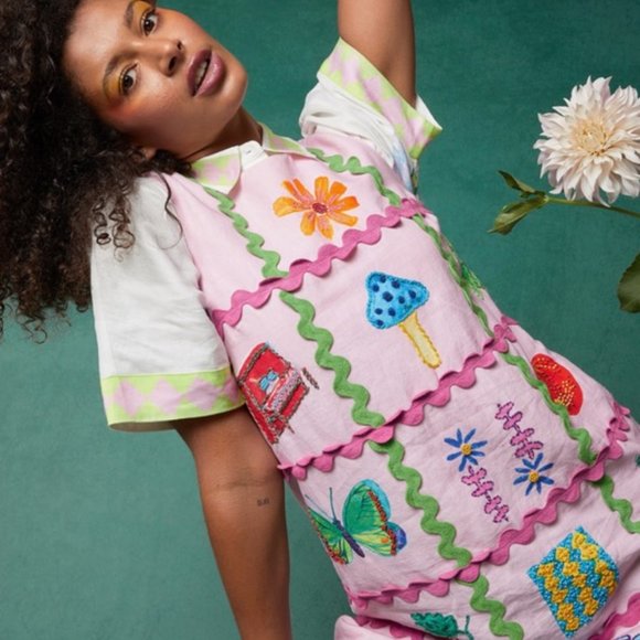 Scrapbook Shift Dress - Gorman - Picture 2 of 4